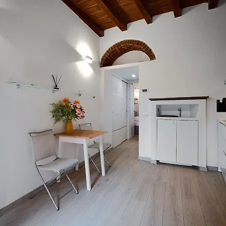 Apartment Bramante In Brera